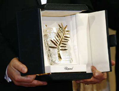 Cành cọ vàng dành cho Phim hay nhất trong mỗi kỳ LHP Cannes.